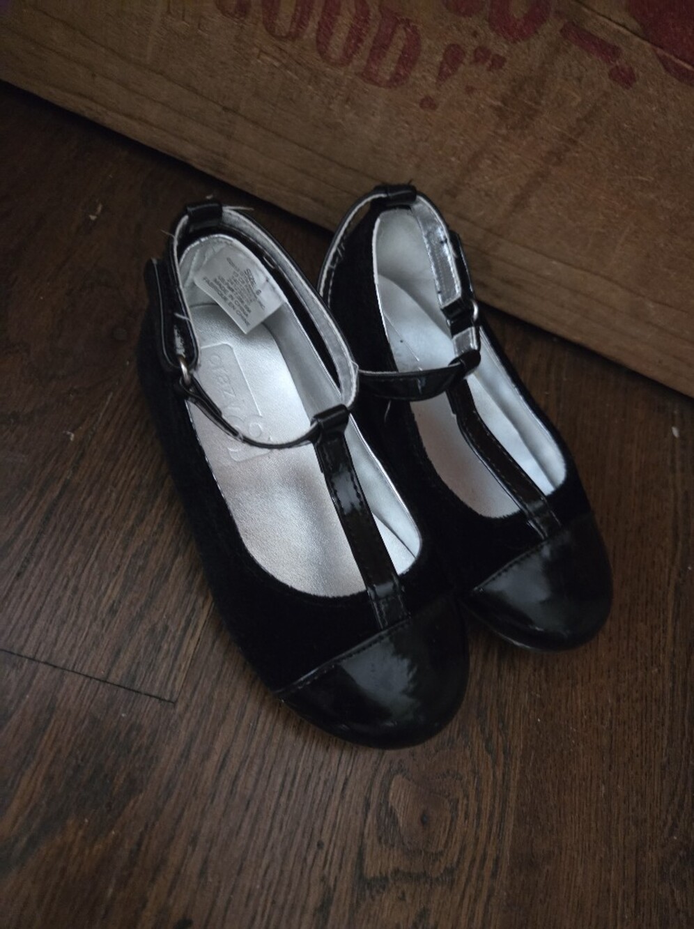 Crazy 8 Little Girls 8 Black Velvet Mary Jane Shoes